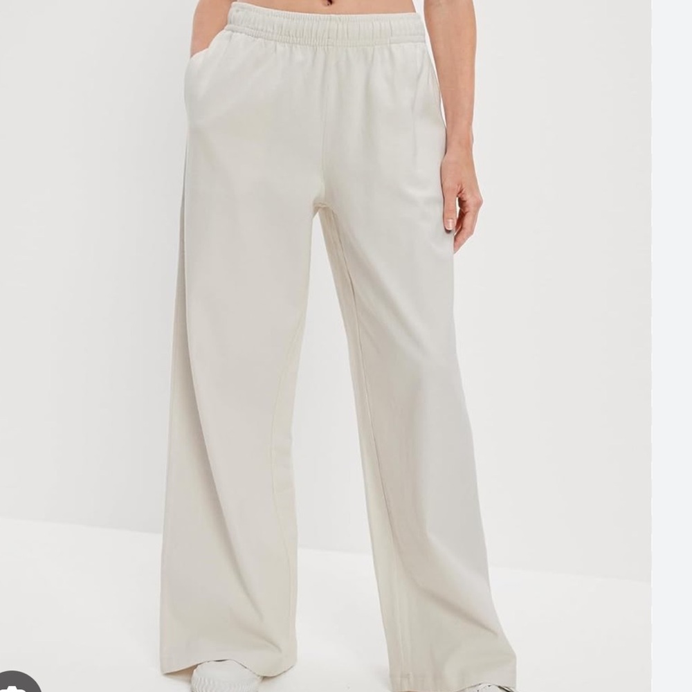 American Eagle High Waisted Wide Leg Knit Pants